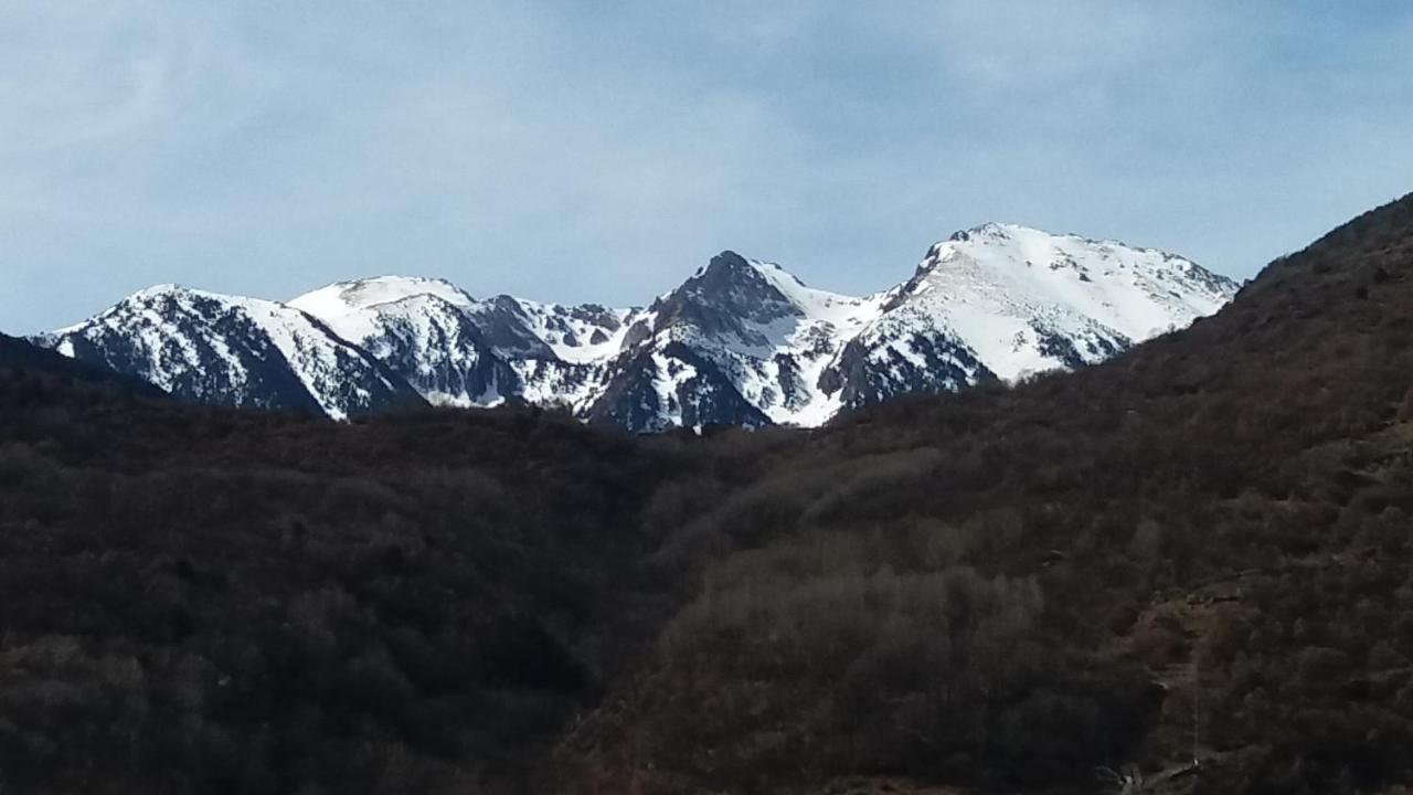 Apartaments Morello Esterri D'Aneu Bagian luar foto
