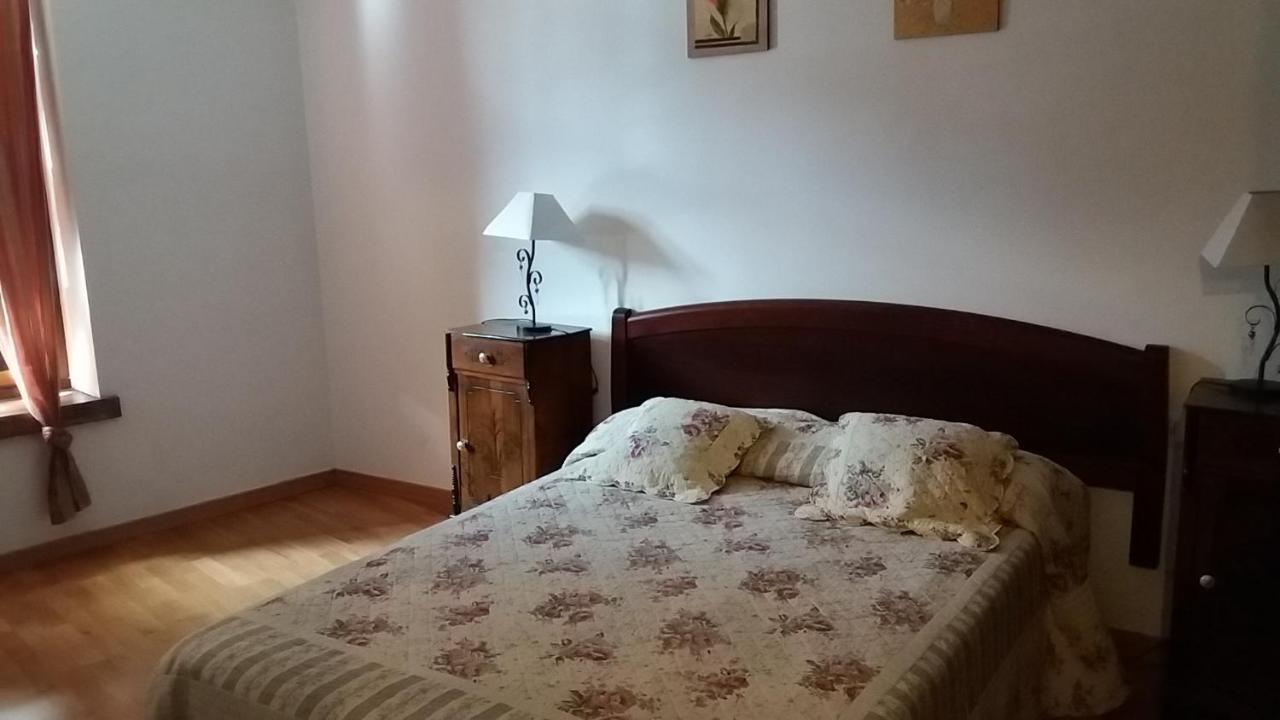Apartaments Morello Esterri D'Aneu Bagian luar foto