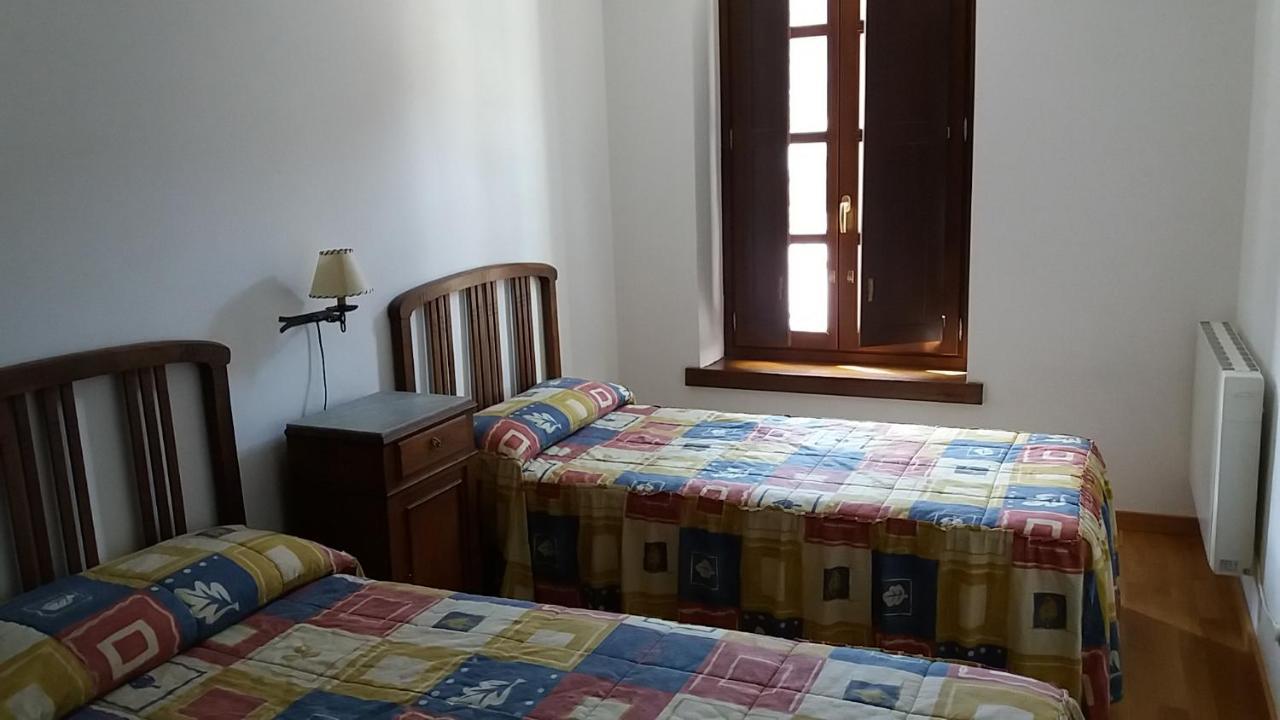 Apartaments Morello Esterri D'Aneu Bagian luar foto