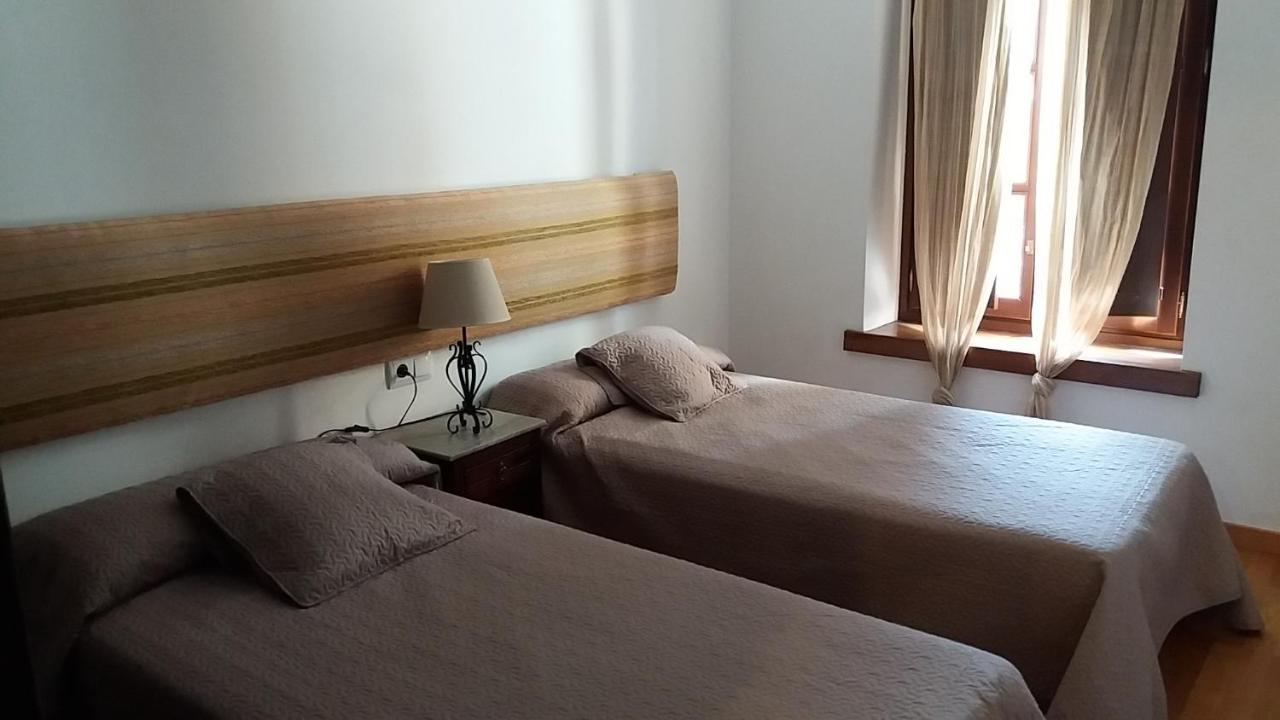 Apartaments Morello Esterri D'Aneu Bagian luar foto